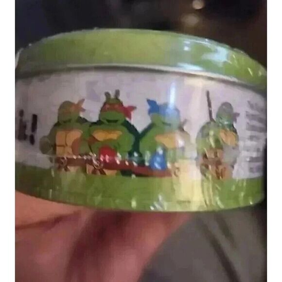 Brand New Teenage Ninja Mutant Turtles Dobble Spot It Card Game Sealed - Picture 3 of 3